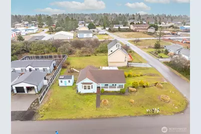 952 Wawona Avenue SE, Ocean Shores, WA 98569 - Photo 30