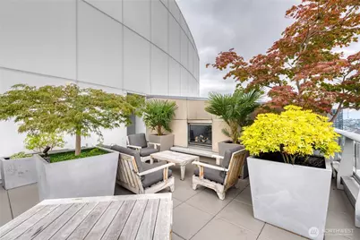 1521 2nd Avenue #2502, Seattle, WA 98101 - Photo 22