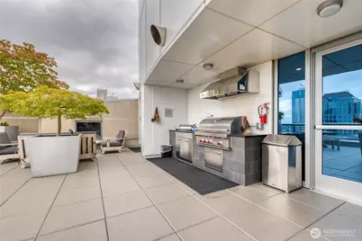 1521 2nd Avenue #2502, Seattle, WA 98101 - Photo 24