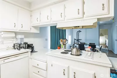 210 37th Avenue SE #2, Auburn, WA 98002 - Photo 16