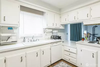 210 37th Avenue SE #2, Auburn, WA 98002 - Photo 14