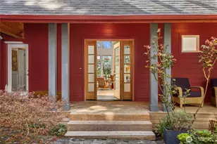 8003 NE Hidden Cove Rd, Bainbridge Island, WA 98110 - Photo 4