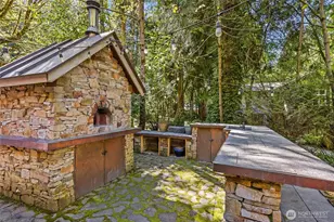 8003 NE Hidden Cove Rd, Bainbridge Island, WA 98110 - Photo 32