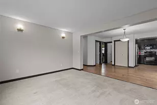 1118 Chestnut Ct, Everett, WA 98201 - Photo 6