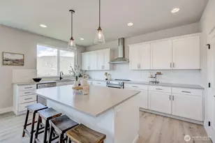 1580 S Kelvin Ct, East Wenatchee, WA 98802 - Photo 8