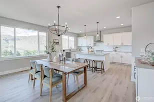 1580 S Kelvin Ct, East Wenatchee, WA 98802 - Photo 4