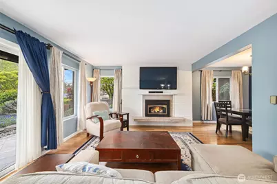 2858 32nd Avenue W #102, Seattle, WA 98199 - Photo 20