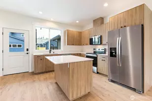 4230 Melrose Ln, Bellingham, WA 98226 - Photo 10