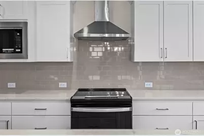 3189 Roosevelt Avenue, Enumclaw, WA 98022 - Photo 10