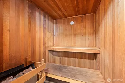 2100 3rd Avenue #2505, Seattle, WA 98121 - Photo 28