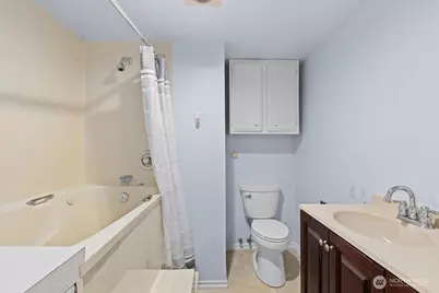 2100 3rd Avenue #2505, Seattle, WA 98121 - Photo 20