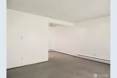 19409 56th Avenue W #306, Lynnwood, WA 98036 - Photo 4