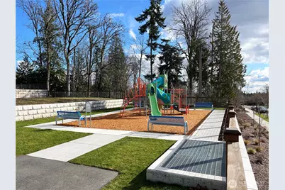 8413 137th Avenue SE #6, Newcastle, WA 98059 - Photo 36