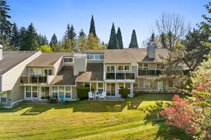 15662 NE 70th Ct, Redmond, WA 98052 - Photo 2