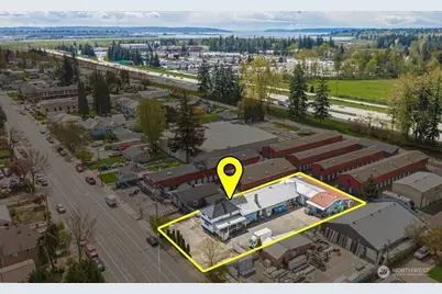 1063 1065 Beach Avenue, Marysville, WA 98270 - Photo 2