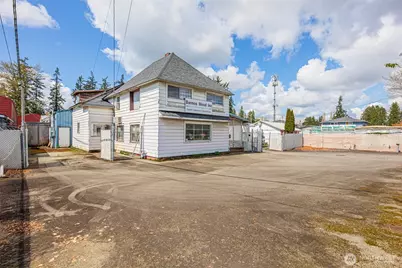 1063 1065 Beach Avenue, Marysville, WA 98270 - Photo 4