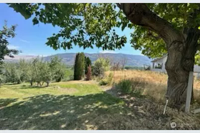 193 Golden Road, Oroville, WA 98844 - Photo 6