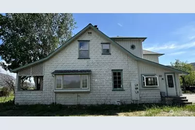 193 Golden Road, Oroville, WA 98844 - Photo 4