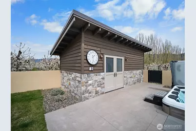 5814 Colockum Road, Malaga, WA 98828 - Photo 22