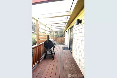 971 E Manzanita Drive, Union, WA 98592 - Photo 8