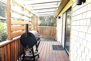 971 E Manzanita Dr, Union, WA 98592 - Photo 8