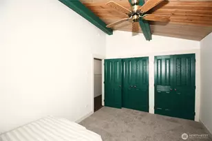 971 E Manzanita Dr, Union, WA 98592 - Photo 18