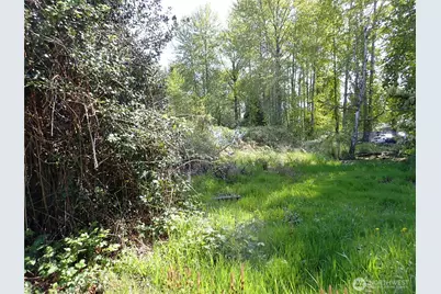 927 Meridian Avenue E, Edgewood, WA 98371 - Photo 6