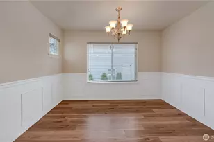 1061 Hiton Cir, DuPont, WA 98327 - Photo 8