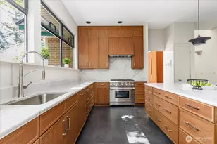 1912 Hunskor Rd, Oak Harbor, WA 98277 - Photo 18