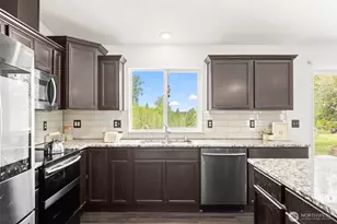 11211 Clear Lake North Rd E, Eatonville, WA 98328 - Photo 16