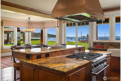 5844 Mutiny Bay Road, Freeland, WA 98249 - Photo 16