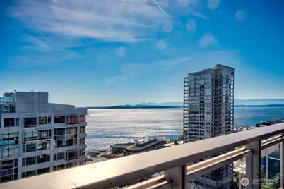 2033 2nd Avenue #2010, Seattle, WA 98121 - Photo 6