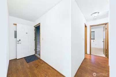 12721 NE 129th Court #F103, Kirkland, WA 98034 - Photo 14