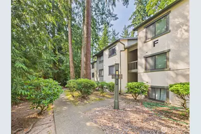 12721 NE 129th Court #F103, Kirkland, WA 98034 - Photo 2