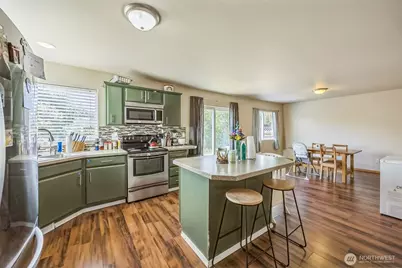 201 3rd Street NE, Yelm, WA 98597 - Photo 12