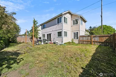 201 3rd Street NE, Yelm, WA 98597 - Photo 30