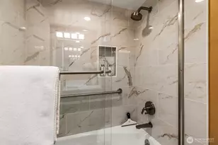 2320 43rd Ave E, Seattle, WA 98112 - Photo 28