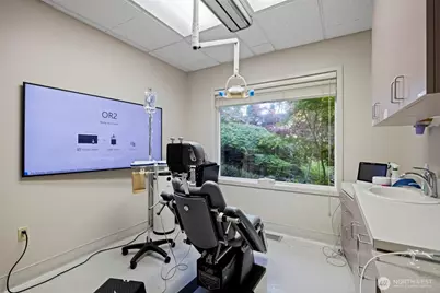 3136 Squalicum Parkway #B, Bellingham, WA 98225 - Photo 30