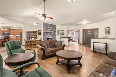 425 400th Street S, Roy, WA 98580 - Photo 4