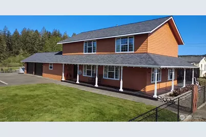 2025 Panama Avenue, Hoquiam, WA 98550 - Photo 2