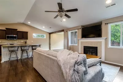 301 NE Danner Lane, College Place, WA 99324 - Photo 6