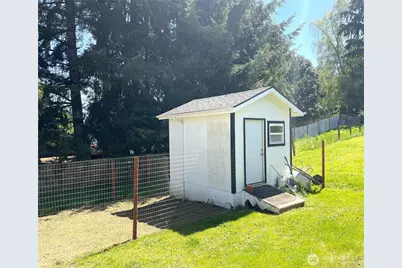 1017 Ballentine Street, Raymond, WA 98577 - Photo 6