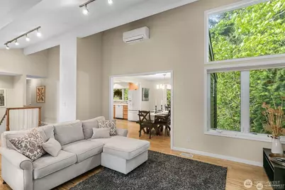 15144 SE 46th Way, Bellevue, WA 98006 - Photo 6