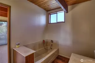 420 W Lough Ln, Westport, WA 98595 - Photo 24