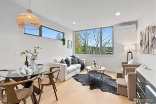 3205 B 37th Pl S, Seattle, WA 98144 - Photo 6