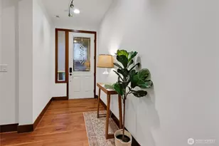 14226 189th Ave E, Bonney Lake, WA 98391 - Photo 4