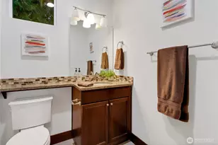 14226 189th Ave E, Bonney Lake, WA 98391 - Photo 16