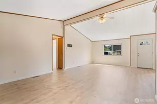 1427 100th St SW, Everett, WA 98204 - Photo 8