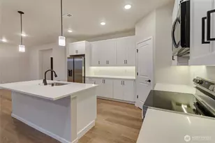 18214 37 Ave E, Tacoma, WA 98446 - Photo 6