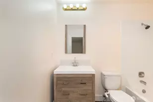 14665 NE 34th St, Bellevue, WA 98007 - Photo 22